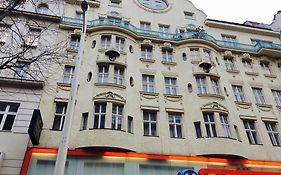 Pension Hotel Mariahilf Vienna Exterior photo