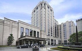 The Peninsula Shanghai Hotel Exterior photo