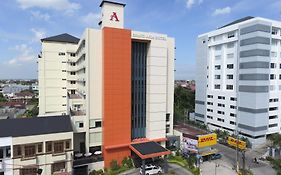 Grand Asia Hotel Makassar Exterior photo