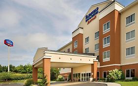 Fairfield Inn And Suites Cleveland Exterior photo