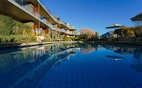 Lakeside Apartments Wanaka Exterior photo