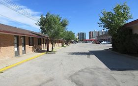 The Capri Motel Winnipeg Exterior photo