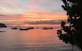 Bajo Sunset Hostel Labuan Bajo Exterior photo