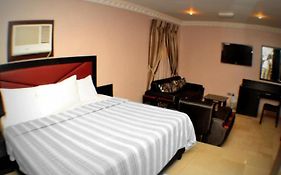 Maidaville Hotel And Suites Lagos Room photo