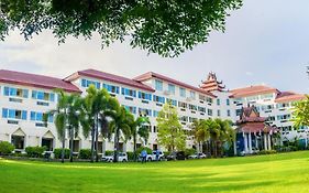 Mawlamyaing Strand Hotel Exterior photo