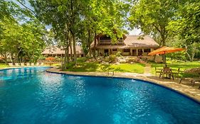 The Lodge At Chichen Itza Exterior photo