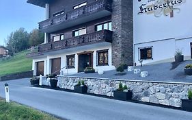 Haus Hubertus Wintersaison Und Sommersaison Bed & Breakfast Jerzens Exterior photo