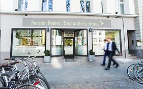 Pension Peters - Das Andere Hotel Berlin Exterior photo