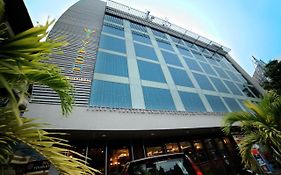 Yash International Bed & Breakfast Kozhikode Exterior photo