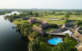 The Royal Senchi Hotel And Resort Akosombo Exterior photo