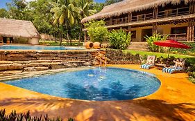 The Lodge At Uxmal Exterior photo