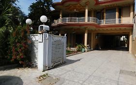 Paramount Guest House Islamabad Exterior photo