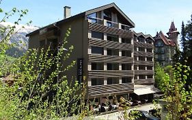 Hotel Des Alpes Flims Exterior photo