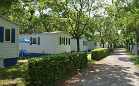 Camping Village Citta Di Milano Exterior photo