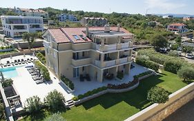 Luxury Apartments Villa Mande Malinska Exterior photo