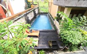 Frangipani Bungalow Hotel Ubud  Exterior photo