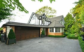 Westburn Holiday House Hotel Christchurch Exterior photo