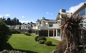 Alpine Resort Wanaka Thc Hotels And Resorts Exterior photo