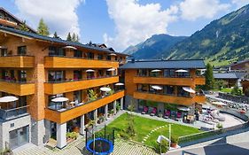 Mats Lech Alpenquartier Bed & Breakfast Exterior photo