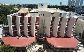 Hotel Plaza Kokai Cancun Exterior photo