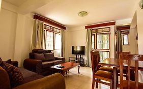 Crane Serviced Apartments Entebbe Exterior photo