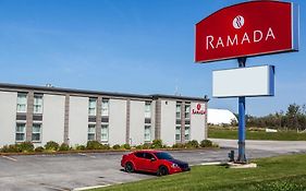 Ramada By Wyndham Timmins Hotel Exterior photo