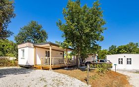 Mini Camping Funtana Hotel Porec Exterior photo