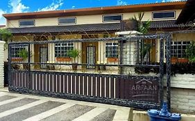 Arfaan Guest House Skudai Exterior photo