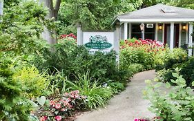 Hidden Garden Cottages & Suites Saugatuck Exterior photo