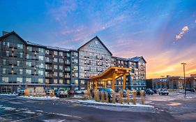 Sandman Signature Ottawa Airport Hotel Exterior photo