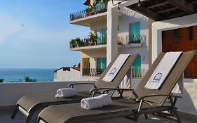 Petit Hotel Pilitas (Adults Only) Puerto Vallarta Exterior photo