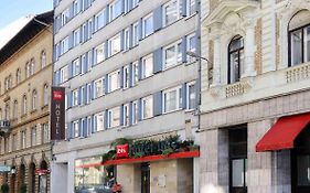 Ibis Budapest City Hotel Exterior photo