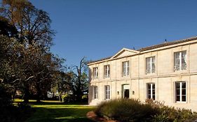 Chateau Ormes De Pez Bed & Breakfast Saint-Estephe  Exterior photo