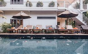 Santa Clara Boutique Hotel Siem Reap Exterior photo