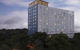 Crowne Plaza Pune City Centre, An Ihg Hotel Exterior photo