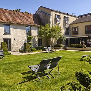 Hotel Les Herbes Folles Mauregard Exterior photo