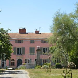 Domaine De Chalaniat Bed & Breakfast La Sauvetat  Exterior photo