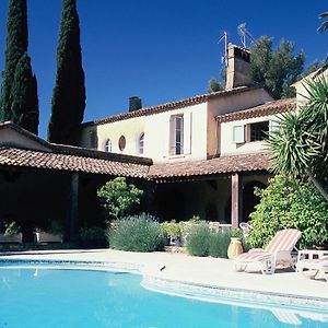 Chateau Maravenne Bed & Breakfast La Londe-les-Maures Exterior photo