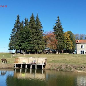 Domaine Du Mas Du Taillet Bed & Breakfast Lanarce Exterior photo