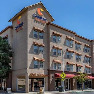 Comfort Suites Visalia - Convention Center Exterior photo