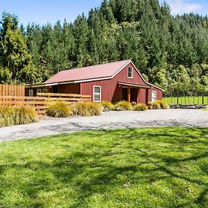 The Red Barn - Lake Okareka Holiday Home Rotokawa Exterior photo