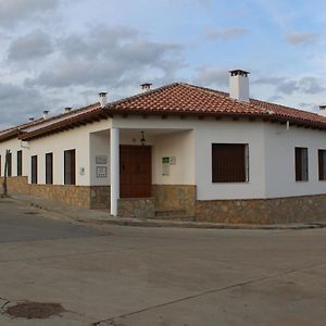 Casa Rural El Nidal Hotel Casas de Don Pedro Exterior photo