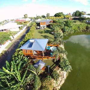 Bunga-Lodge Douville Exterior photo