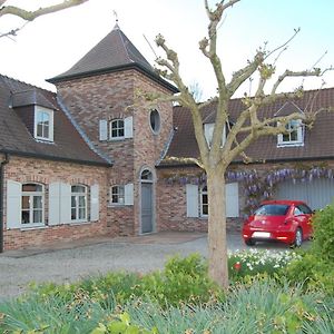 A L'Ombre Du Frene Bed & Breakfast Mouscron Exterior photo