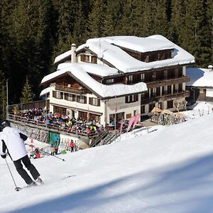 Schifer Berghaus Hotel Klosters Exterior photo