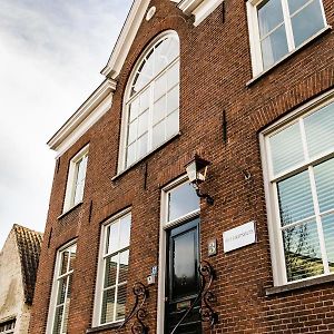 B&B 'Het Gripshuis' Vught Exterior photo