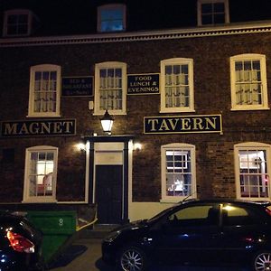 The Magnet Tavern Bed & Breakfast Boston Exterior photo