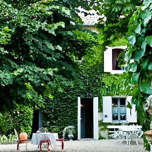 Le Clos D'Iris Bed & Breakfast Fronsac  Exterior photo