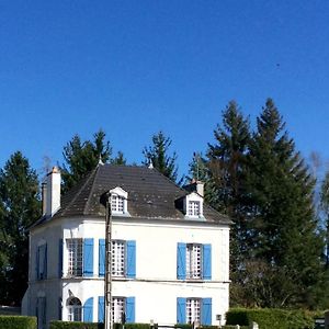 Les Reves D'Angele Bed & Breakfast Crain Exterior photo