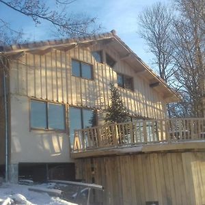 Le Relais Des Fees Bed & Breakfast Saint-Martin-de-Caralp Exterior photo